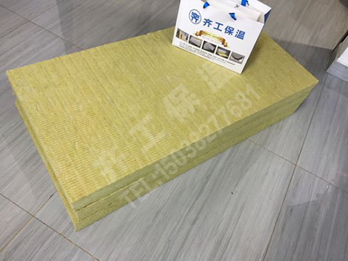 巖棉板的主要特點